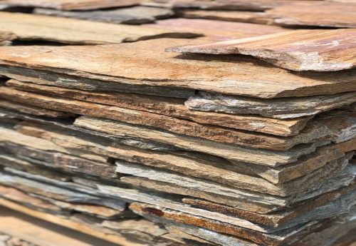 Плитняк кора дерева для цоколя, отмостки купить в Владикавказе