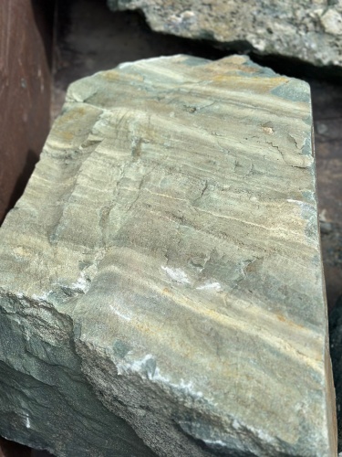 Ландшафтные глыбы зелёные 200-500 килограмм купить в Владикавказе