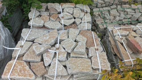 Гранитный плитняк галтованный для парковки купить в Владикавказе