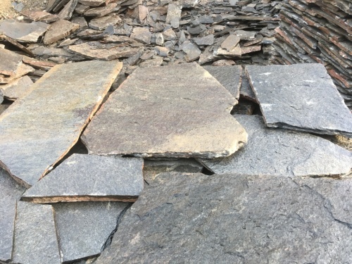 Серицит для облицовки цоколя, отмостки купить в Владикавказе