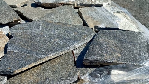 Серицит для облицовки цоколя, отмостки купить в Владикавказе