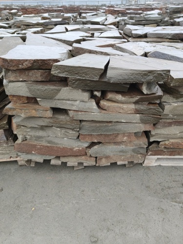 Плитняк песчаник серо-зелёный для мощения 60-65 мм купить в Владикавказе